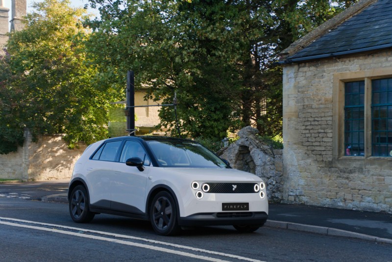 NIO:s Firefly lanserar RHD-produktion, utökar global räckvidd 