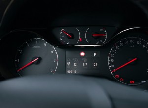 Varningslampor för avkodning av bilens instrumentpanel:vad de betyder och hur man svarar 