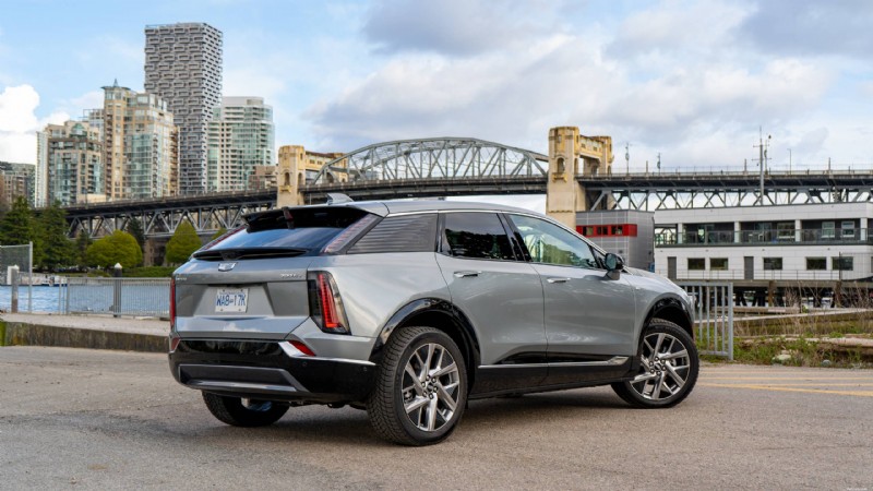 2026 Cadillac Optiq Review:En lyxig kompakt elbil som levererar stil, komfort och banbrytande teknologi 