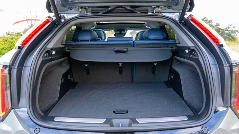 2026 Cadillac Optiq Review:En lyxig kompakt elbil som levererar stil, komfort och banbrytande teknologi 