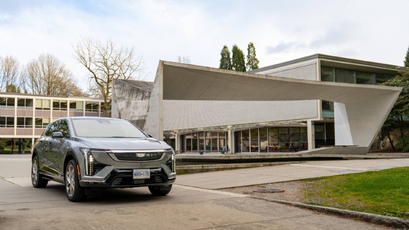 2026 Cadillac Optiq Review:En lyxig kompakt elbil som levererar stil, komfort och banbrytande teknologi 