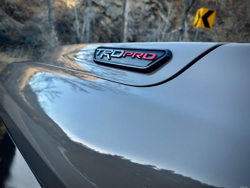Varför Toyota Tacoma TRD 2026 överträffar Trailhunter:5 viktiga fördelar 