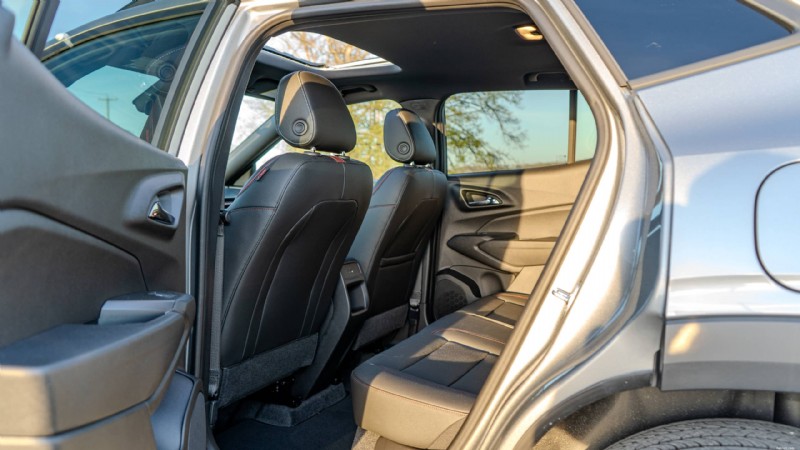 2026 Chevrolet Trax vs Nissan Kicks:En opartisk, djupgående jämförelse av två kompakta stadsjeepar 