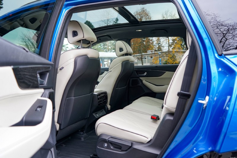 2026 Genesis GV80 Coupe vs Acura MDX Type S:En omfattande recension av lyx-SUV 