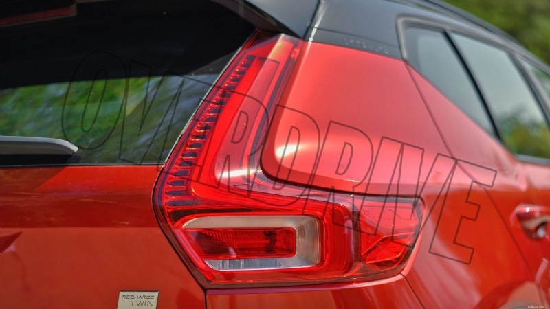 2022 Volvo XC40 Recharge Standard – Exteriöröversikt 