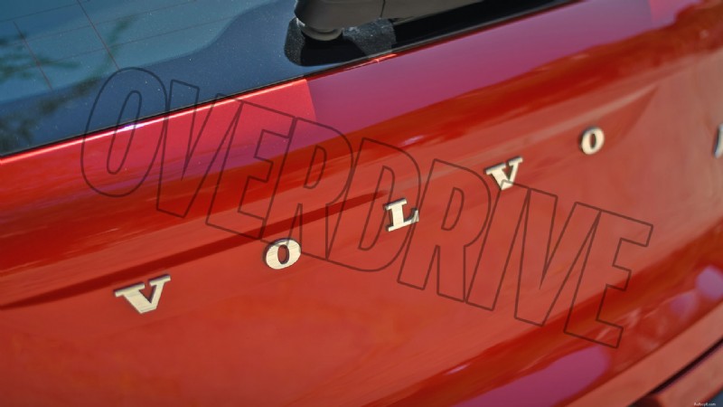 2022 Volvo XC40 Recharge Standard – Exteriöröversikt 