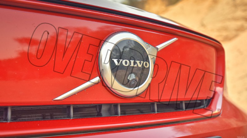 2022 Volvo XC40 Recharge Standard – Exteriöröversikt 