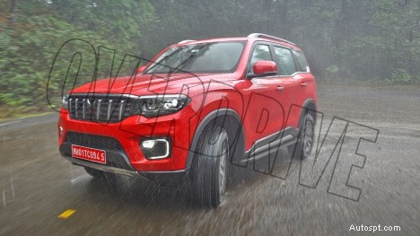 Mahindra Scorpio-N 2022 Z8L bensin – 6-växlad manuell, elegant exteriör 