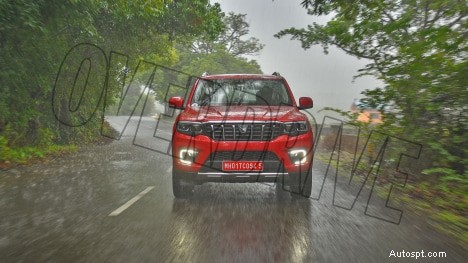 Mahindra Scorpio-N 2022 Z8L bensin – 6-växlad manuell, elegant exteriör 