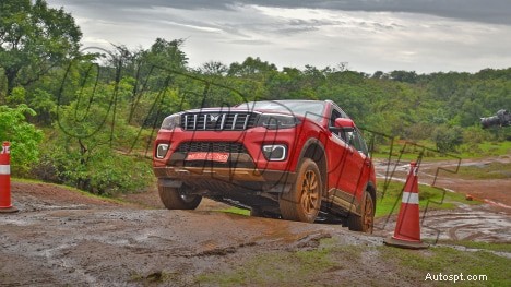 Mahindra Scorpio-N 2022 Z8L bensin – 6-växlad manuell, elegant exteriör 
