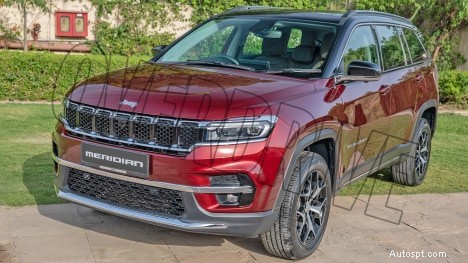 Utforska Jeep Meridian 2022 Limited Exterior – Premium Design &Robust Performance 