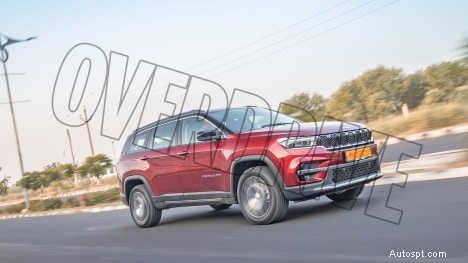 Utforska Jeep Meridian 2022 Limited Exterior – Premium Design &Robust Performance 