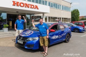 Honda Civic sätter nytt rekord i bränsleeffektivitet:8 387 Miles på bara £459 diesel 