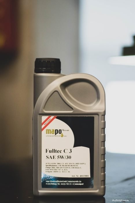 Blanda 5W-30 och 10W-30 motorolja:expertråd och säkerhetstips 