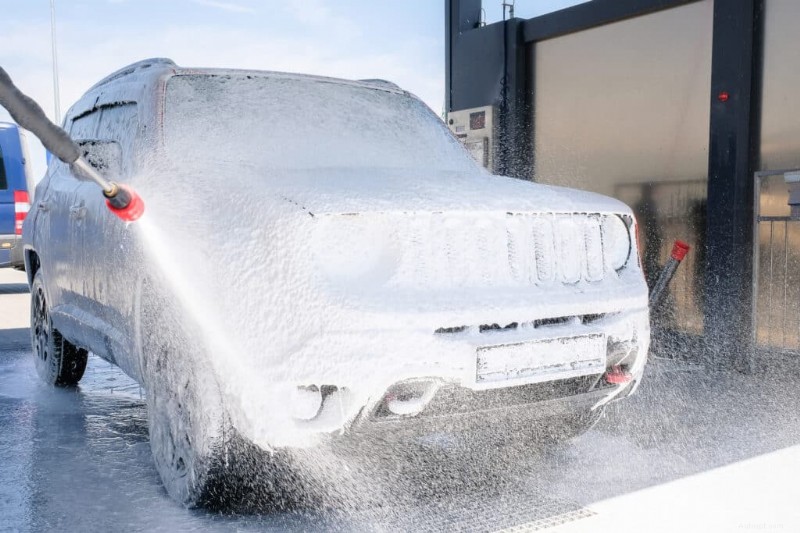 Uppnå konsekvent tjockt snöskum för biltvättar:En beprövad guide 