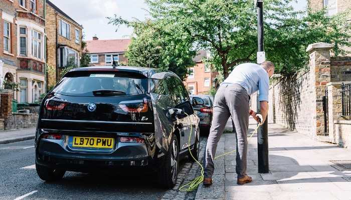Hur man betalar för offentlig elladdning i Storbritannien – enkelt, säkert och prisvärt 