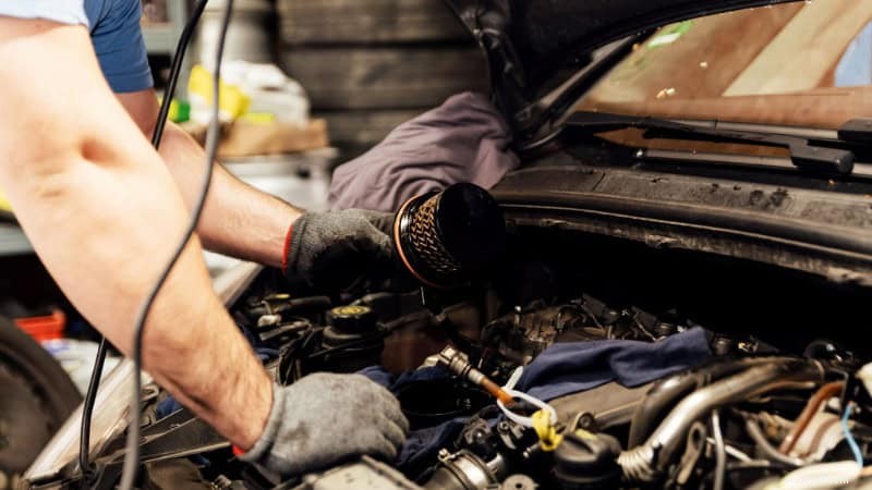 Varför tappar din bil ström vid acceleration? Vanliga orsaker och beprövade korrigeringar 