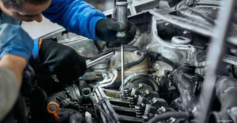 Förstå hydrolåsta motorer:orsaker, symtom och reparationslösningar 
