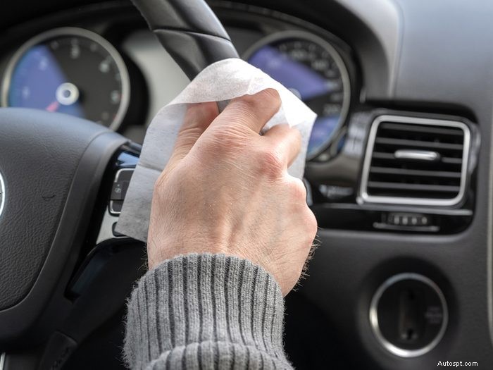 Varför din ratt är den smutsigaste platsen i din bil 