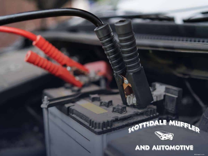 5 Tydliga varningsskyltar Din bilbatteri behöver bytas 