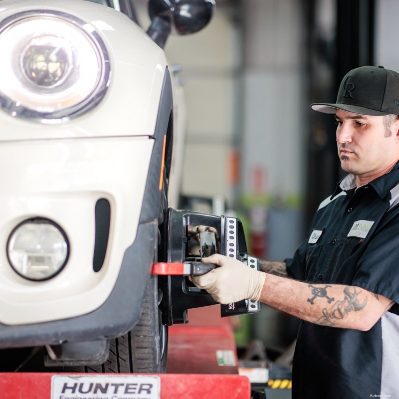 Master German Car Care:Experttips för långtidsprestanda 