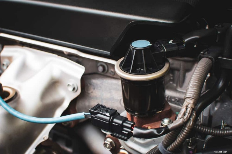 Jeep Check Engine Light:Vad det betyder, vanliga orsaker och snabba lösningar 
