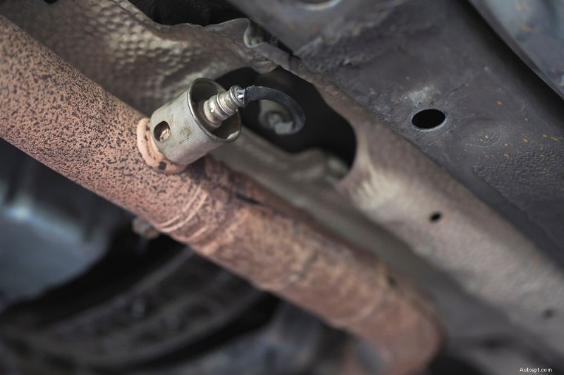 Jeep Check Engine Light:Vad det betyder, vanliga orsaker och snabba lösningar 