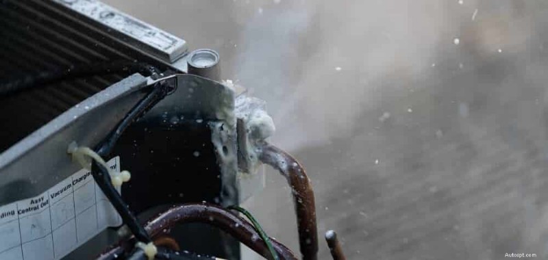 5 nyckeltecken på att din bil AC-kondensatorfläkt går sönder och ersättningskostnad 