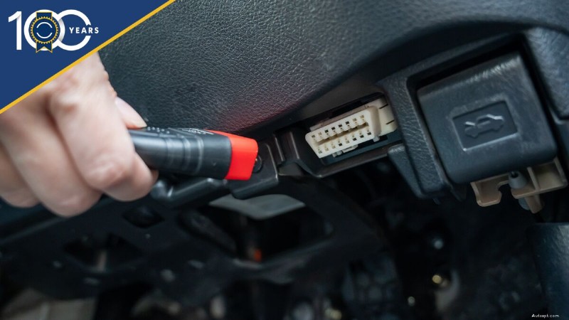 OBD-II Revolution:Hur omborddiagnostik förvandlade 1990-talets fordonsteknik 