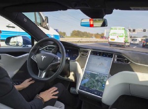Självkörande bilar förklaras:automationsnivåer och vad du kan förvänta dig 