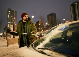 Hur du snabbt tinar bilrutor och skyddar ditt fordon i vinter 