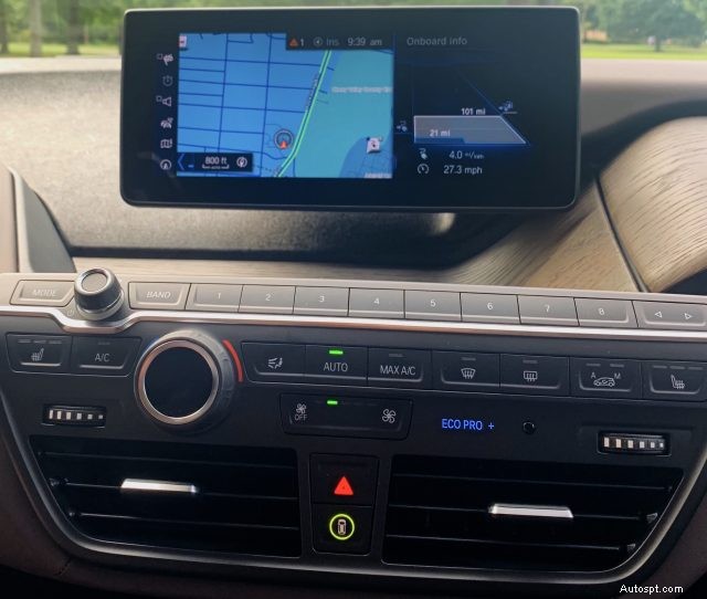 BMW i3s recension:Elektrifierande prestanda och lyx på vägen 