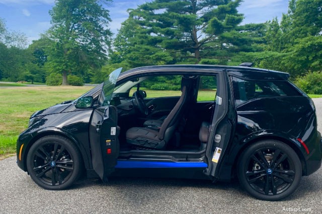 BMW i3s recension:Elektrifierande prestanda och lyx på vägen 