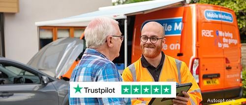 Motorkylvätska läcker:orsaker, symtom och expertreparationstips 