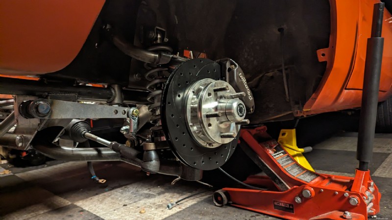 Uppgradering av en ’69 Dodge Charger:Från Bolt-In Suspension Swap till ett större tillverkningsprojekt 