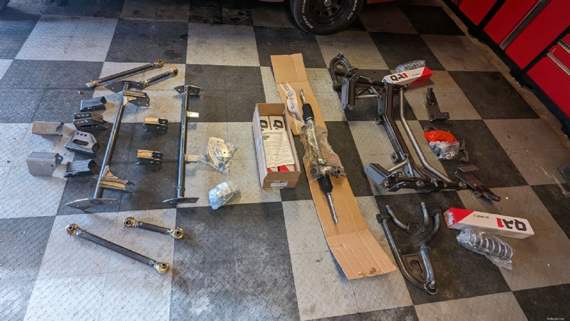 Testar Heidts 4-Link Rear och IFS Kit på en Dodge Charger 