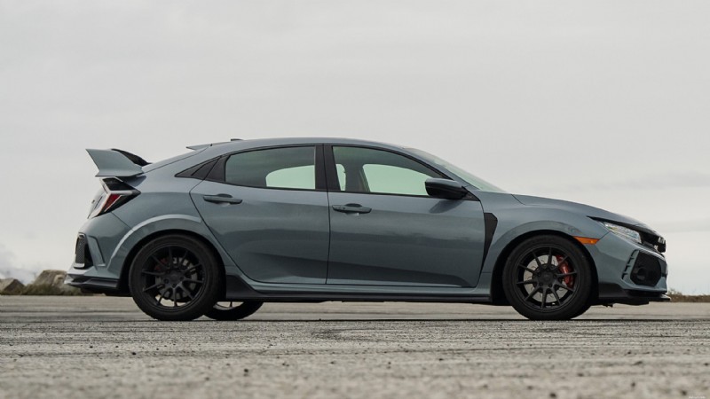 Revving Up My 2019 Honda Civic Type R:Förbättra hastigheten med Downforce-modifieringar 