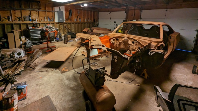 Återuppliva en klassiker:Transforming My 1969 Dodge Charger with Industrial Paint 