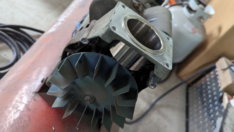 Återuppliva en klassiker:Transforming My 1969 Dodge Charger with Industrial Paint 