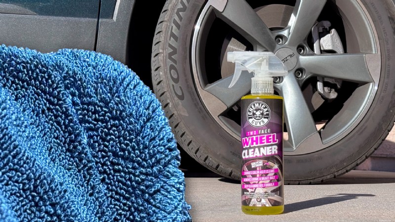 Chemical Guys Megalodon Towel &Two-Face Wheel Cleaner:Expertrecension och resultat 