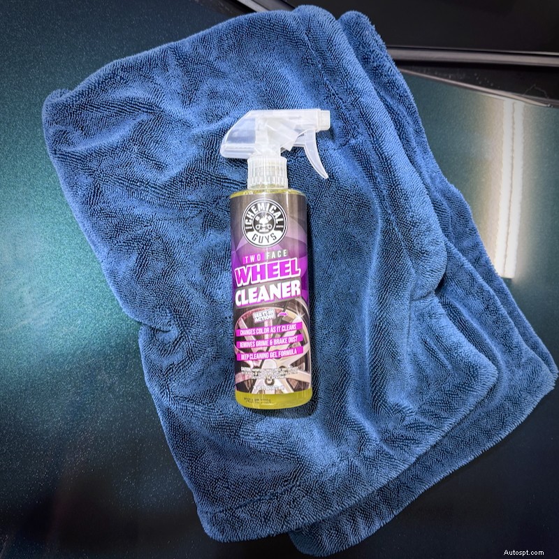 Chemical Guys Megalodon Towel &Two-Face Wheel Cleaner:Expertrecension och resultat 