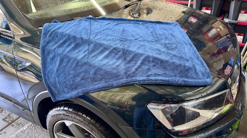 Chemical Guys Megalodon Towel &Two-Face Wheel Cleaner:Expertrecension och resultat 