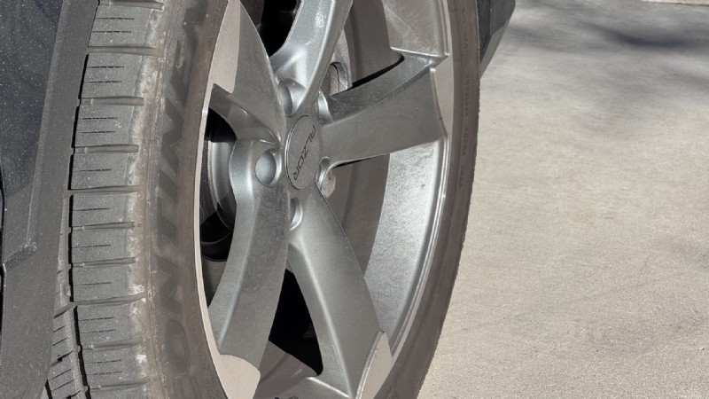 Chemical Guys Megalodon Towel &Two-Face Wheel Cleaner:Expertrecension och resultat 