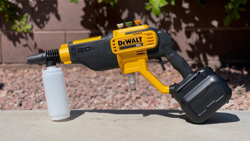DeWalt 20V MAX Cordless Power Cleaner Review:550 PSI för fläckfri rengöring 