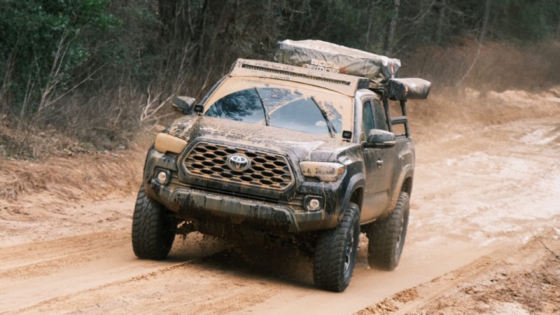 Uppgradera en begagnad Toyota Tacoma till den perfekta Overland Adventure Riggen 
