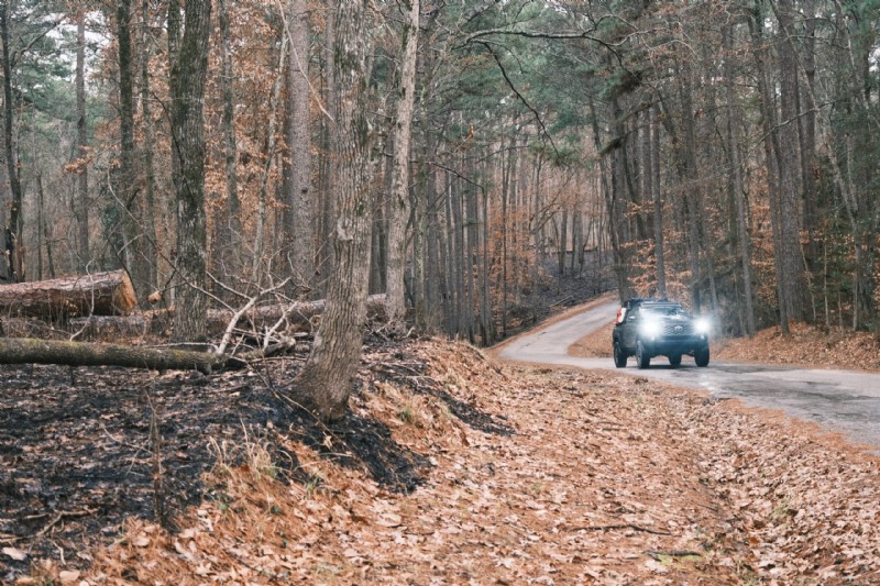 Uppgradera en begagnad Toyota Tacoma till den perfekta Overland Adventure Riggen 