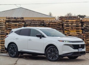 Nissan Murano vs Toyota Crown Signia:Head-to-Head SUV Showdown 