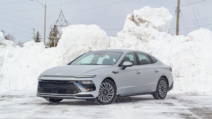 Hybrid Sedan Showdown:Toyota Camry, Honda Accord och Hyundai Sonata jämfört 