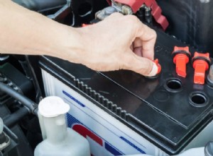 Att välja rätt bilbatteri:En guide till gruppstorlekar 