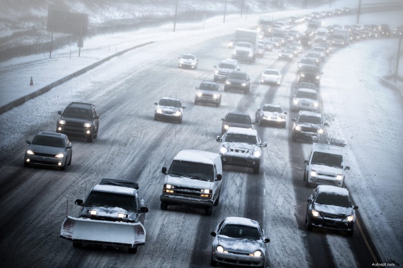 Är det nödvändigt att värma upp bilen på vintern? Expertvägledning 